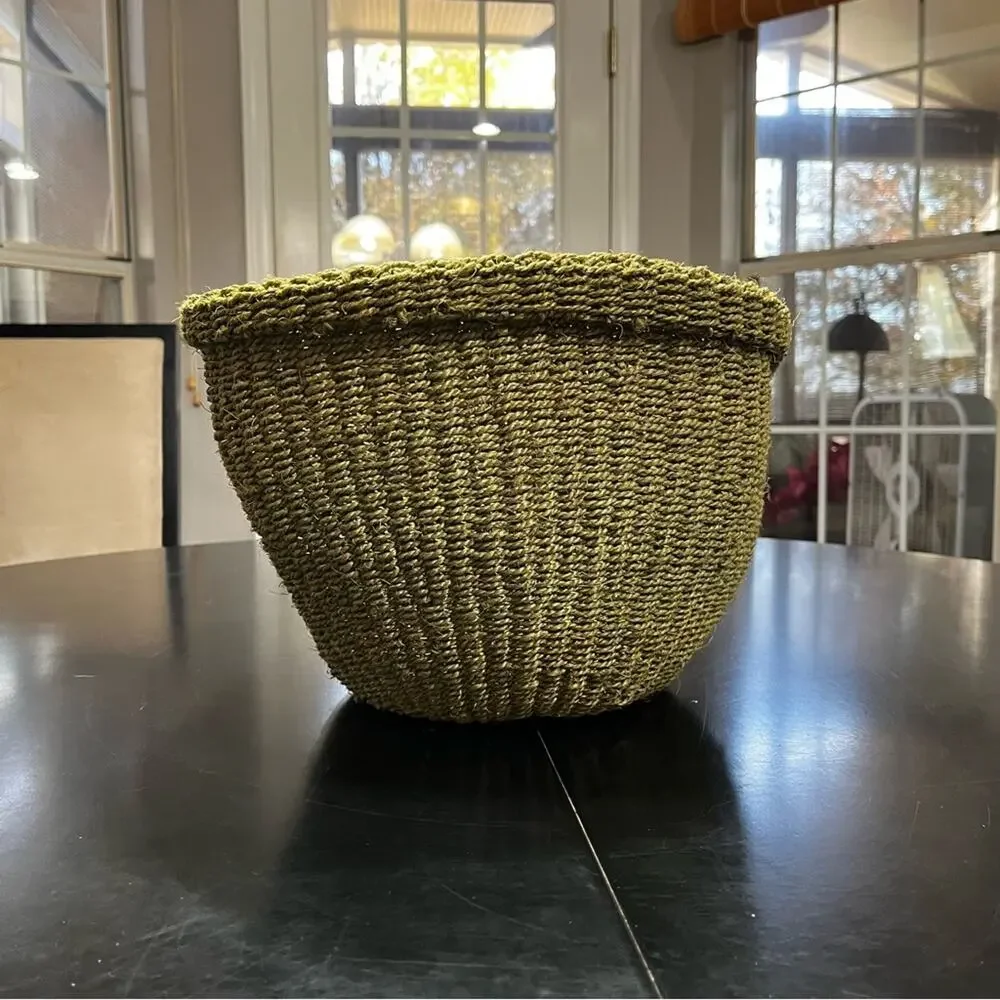NEW Pottery Barn Seagrass Raffia Flower Planter Basket Limited Edition LG NWOT